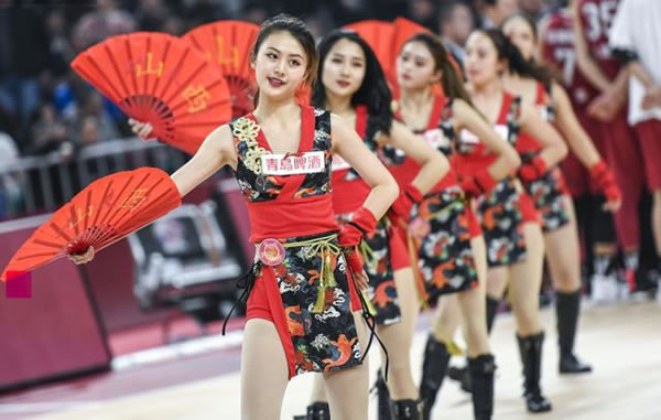 官方：波尔多破产后，上赛季降至法丙的特鲁瓦重返法乙联赛